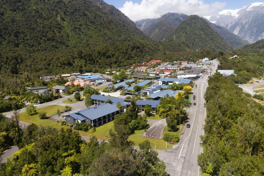 Scenic Hotel Franz Josef Glacier Bagian luar foto