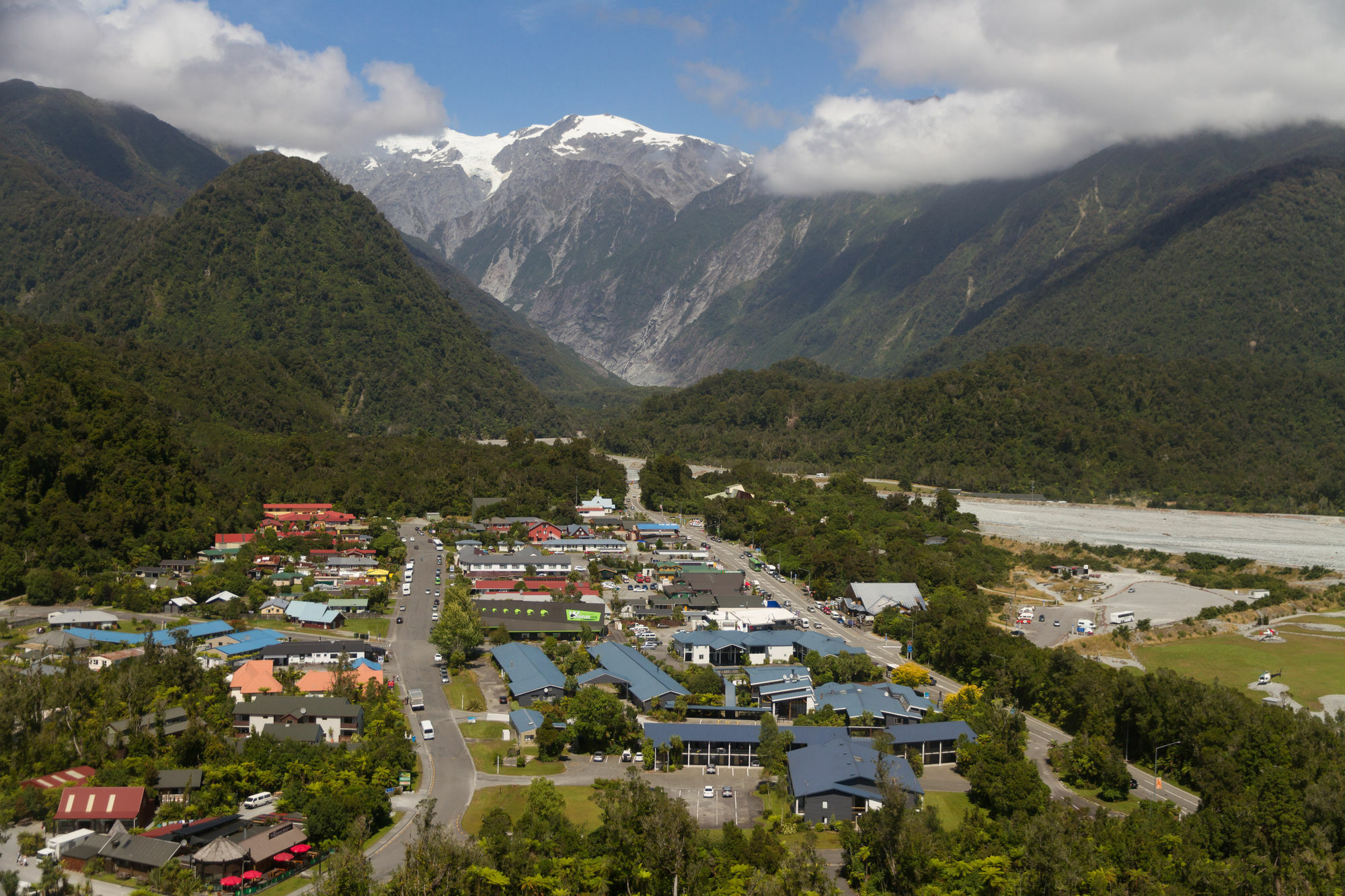 Scenic Hotel Franz Josef Glacier Bagian luar foto